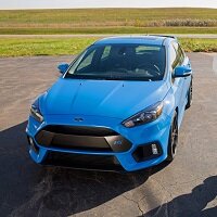 Des pneus Michelin sur les sportives Ford FORD AND MICHELIN TEAM UP