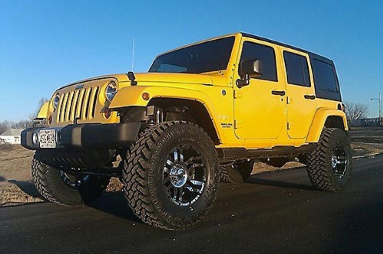 This image has an empty alt attribute; its file name is best-lift-kit-for-jeep-wrangler-3.png